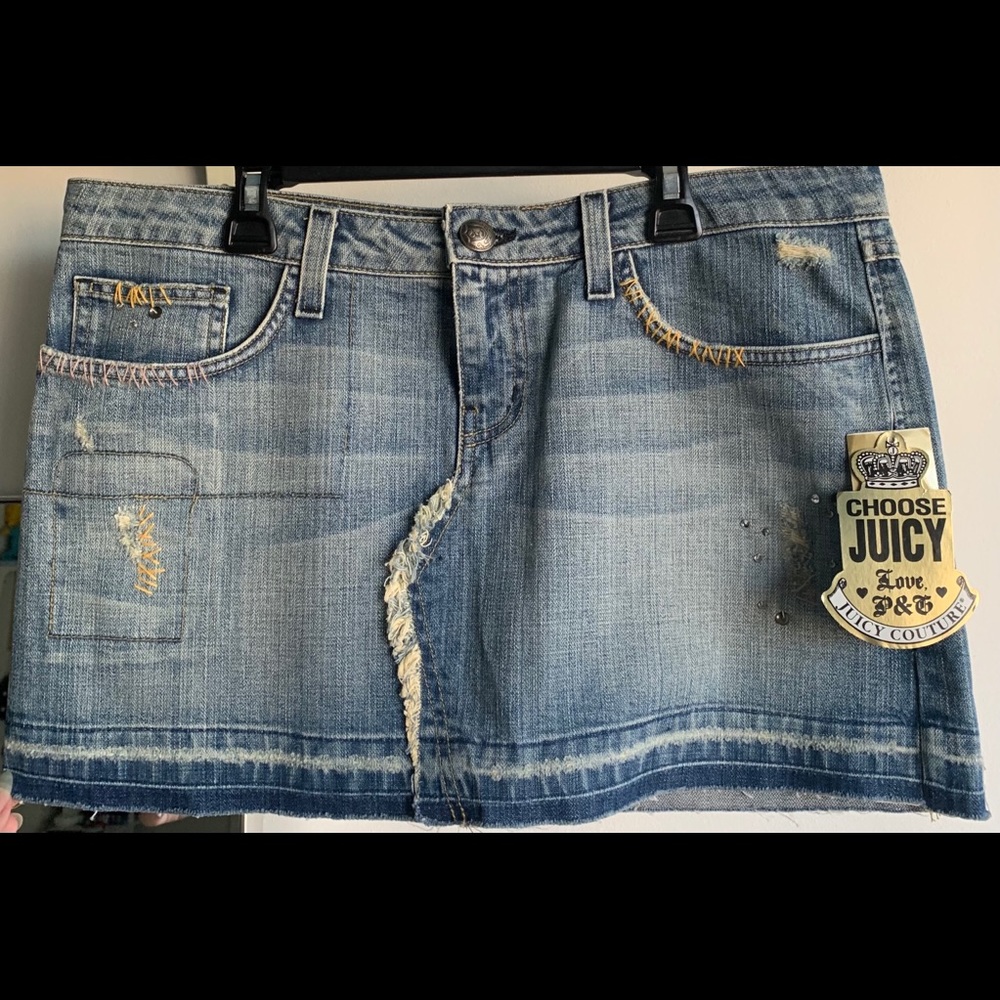 Juicy couture flower child Nicholson denim skirt